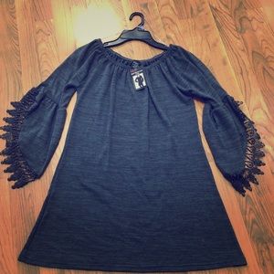 NWT Charcoal grey Open sleeve lace tunic/dress